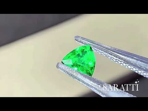 Trillion cut Natural tsavorite garnet with sharp symmetry | SARATTI