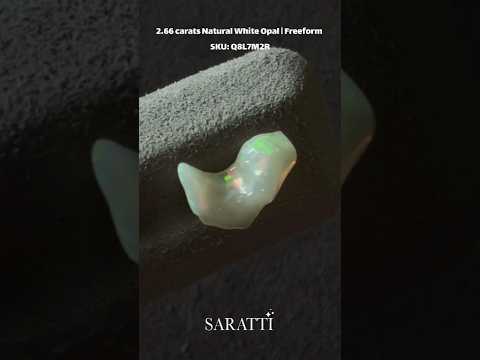 2.66 carats Natural White Opal | Freeform