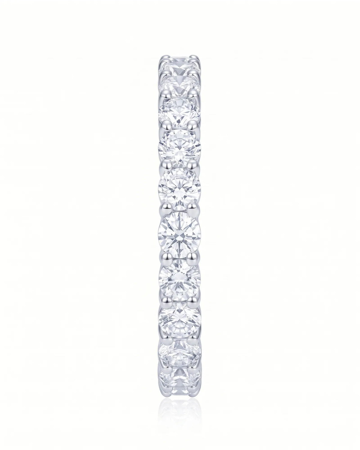 Round diamond wedding band in 18K white gold with a slim 2 mm half-eternity profile | SARATTI