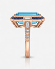 Saphira Line emerald-cut Aquamarine ring setting in rose gold, side profile with pavé shoulders and open crown gallery | SARATTI
