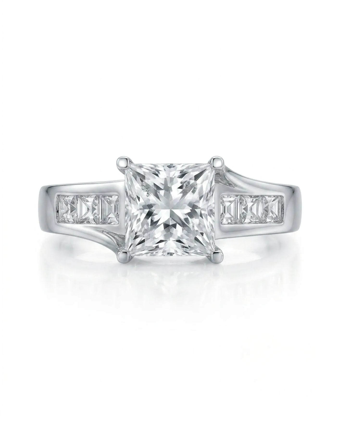 SIENA 1 carat princess-cut natural diamond engagement ring in 18K white gold, front view of split shoulders and princess side diamonds | SARATTI