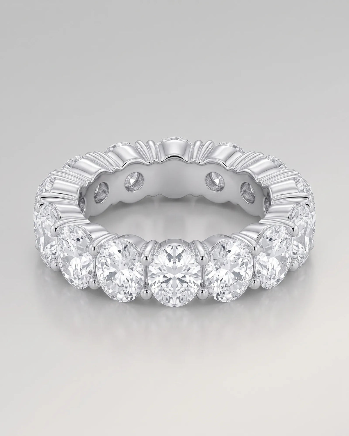 Full eternity oval diamond band with matched oval diamonds and balanced spacing | SARATTI