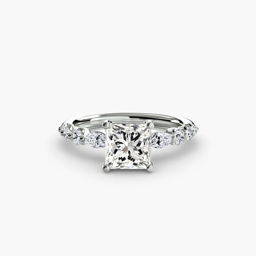 TIERED ACCENT – Princess Cut Graduated Diamond Solitaire Ring Setting in White Gold | SARATTI