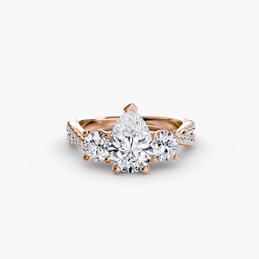 TRILOGIA – Pear Cut Pavé Three-Stone Ring Setting in Rose Gold | SARATTI
