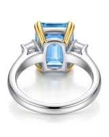 Trilune emerald-cut Aquamarine emerald-diamond step-cut three-stone ring setting in White Gold, setting detail | SARATTI