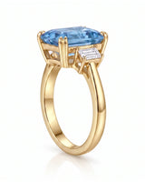 Trilune emerald-cut Aquamarine emerald-diamond step-cut three-stone ring setting in Yellow Gold, alternate side view | SARATTI