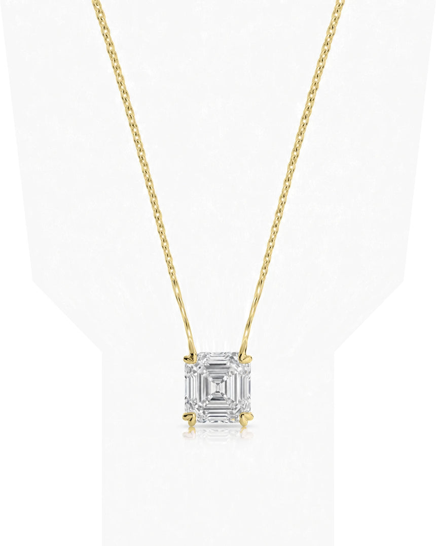 VERA Heart-Prong Asscher Cut solitaire necklace setting in yellow gold, front view | SARATTI Fine Jewelry