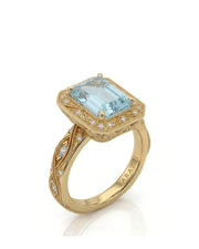 VIRELIA emerald cut Aquamarine vintage milgrain diamond ring setting in Yellow Gold, 45-degree view | SARATTI
