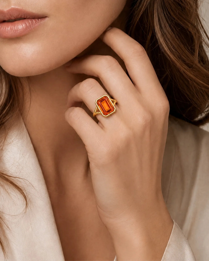 yellow gold Imperial Topaz setting with smooth protective frame | SARATTI