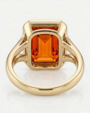 yellow gold emerald cut Topaz setting with polished split shoulder | SARATTI