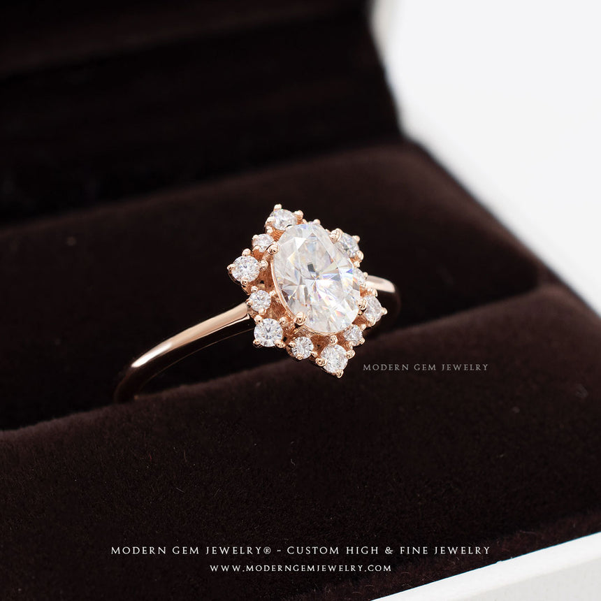 Oval moissanite 18K rose gold ring 