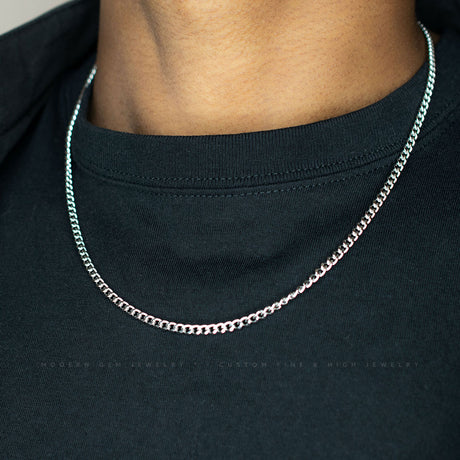 Curb Chain Necklace in 18K White Gold | Saratti