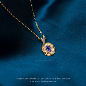 Bezel Set Sapphire in Yellow Gold Necklace | Saratti