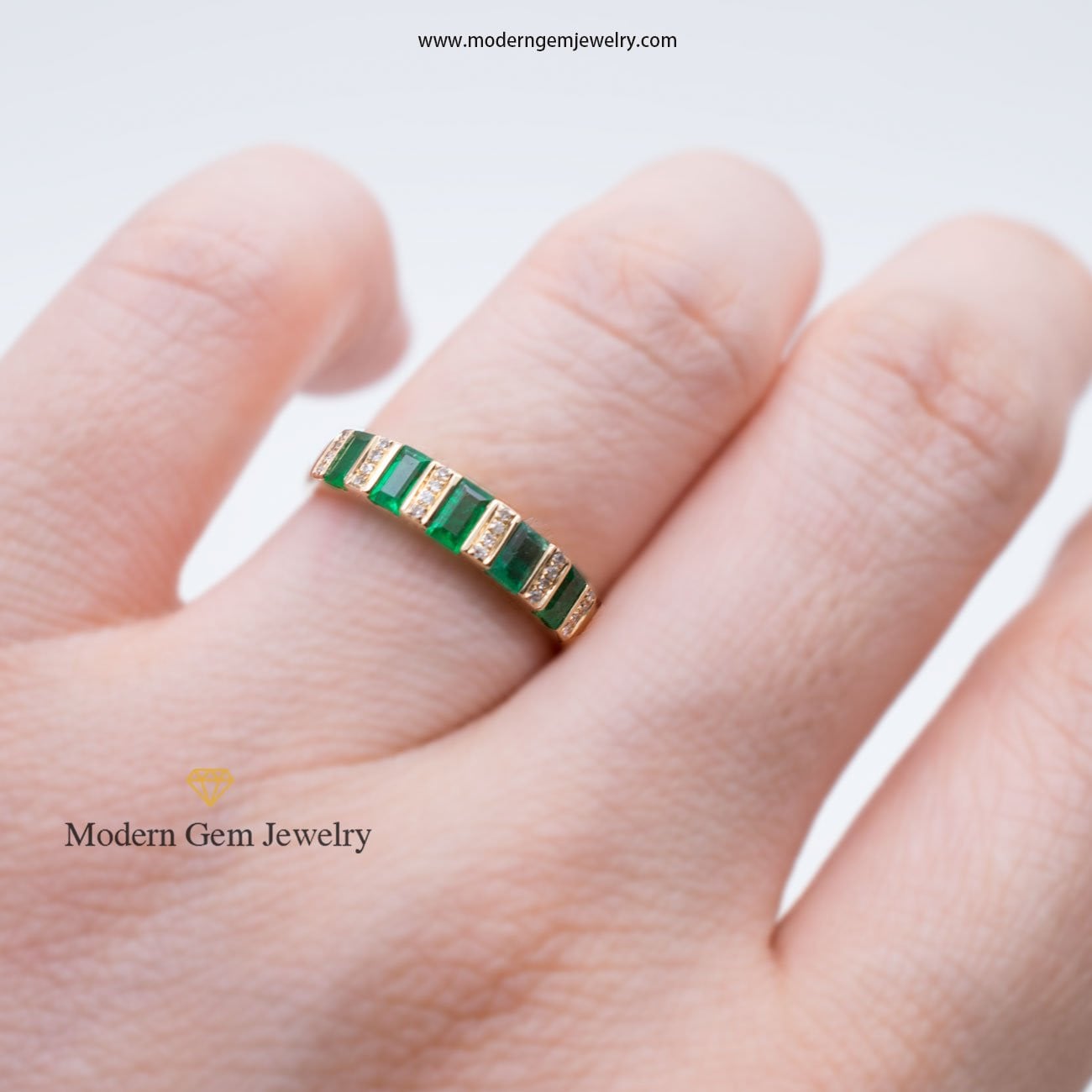 Emerald Stackable Ring with Diamonds in Yellow Gold | Modern Gem Jewelry