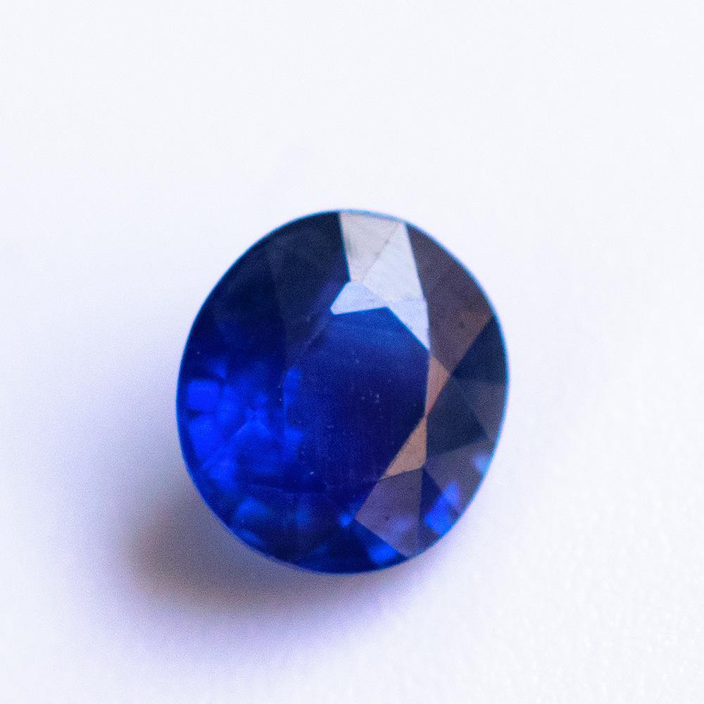 Natural Sapphire Gemstone | Oval Cut Medium Fine Blue | 1.33 Carats Heated | Custom Jewelry | Modern Gem Jewelry