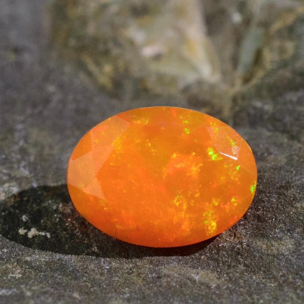 1.63 Carats Natural Fire Opal Gemstone Oval Shape | 6.8mm x 4.3mm - Modern Gem Jewelry 