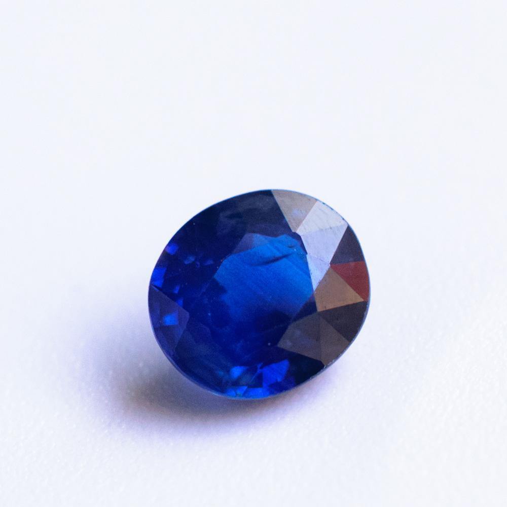 Natural Sapphire Gemstone | Oval Cut Medium Fine Blue | 1.33 Carats Heated | Custom Jewelry | Modern Gem Jewelry