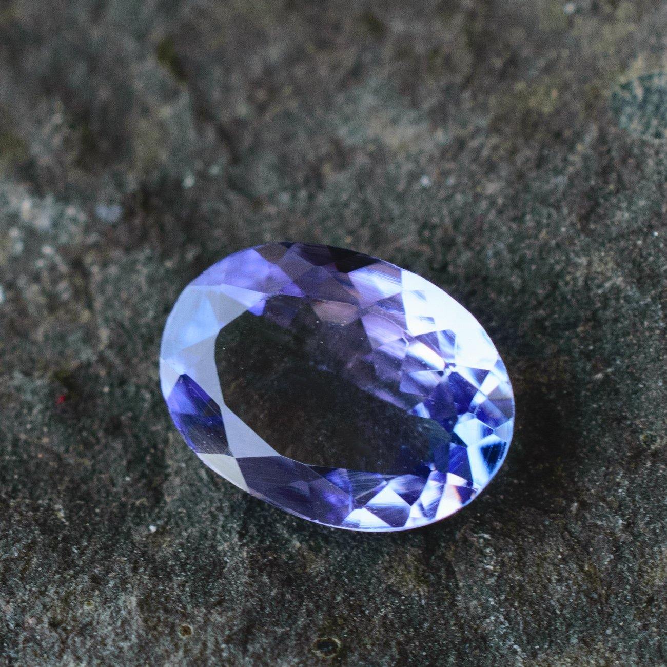 1.10 Carats Bluish Violet Oval Shape Genuine Natural Tanzanite Gemstone - Modern Gem Jewelry 