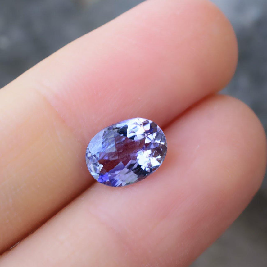 1.6 Carats Oval Cut Bluish Violet Natural Tanzanite Loose Gemstone - Modern Gem Jewelry 