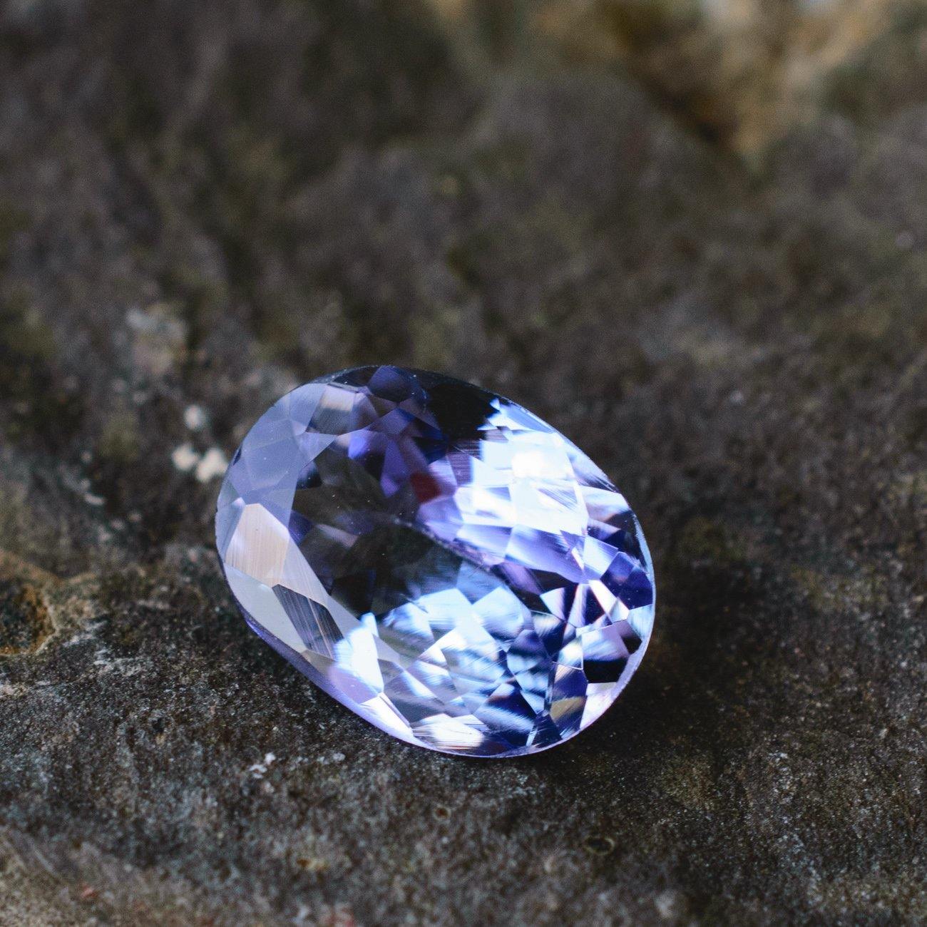 1.6 Carats Oval Cut Bluish Violet Natural Tanzanite Loose Gemstone - Modern Gem Jewelry 