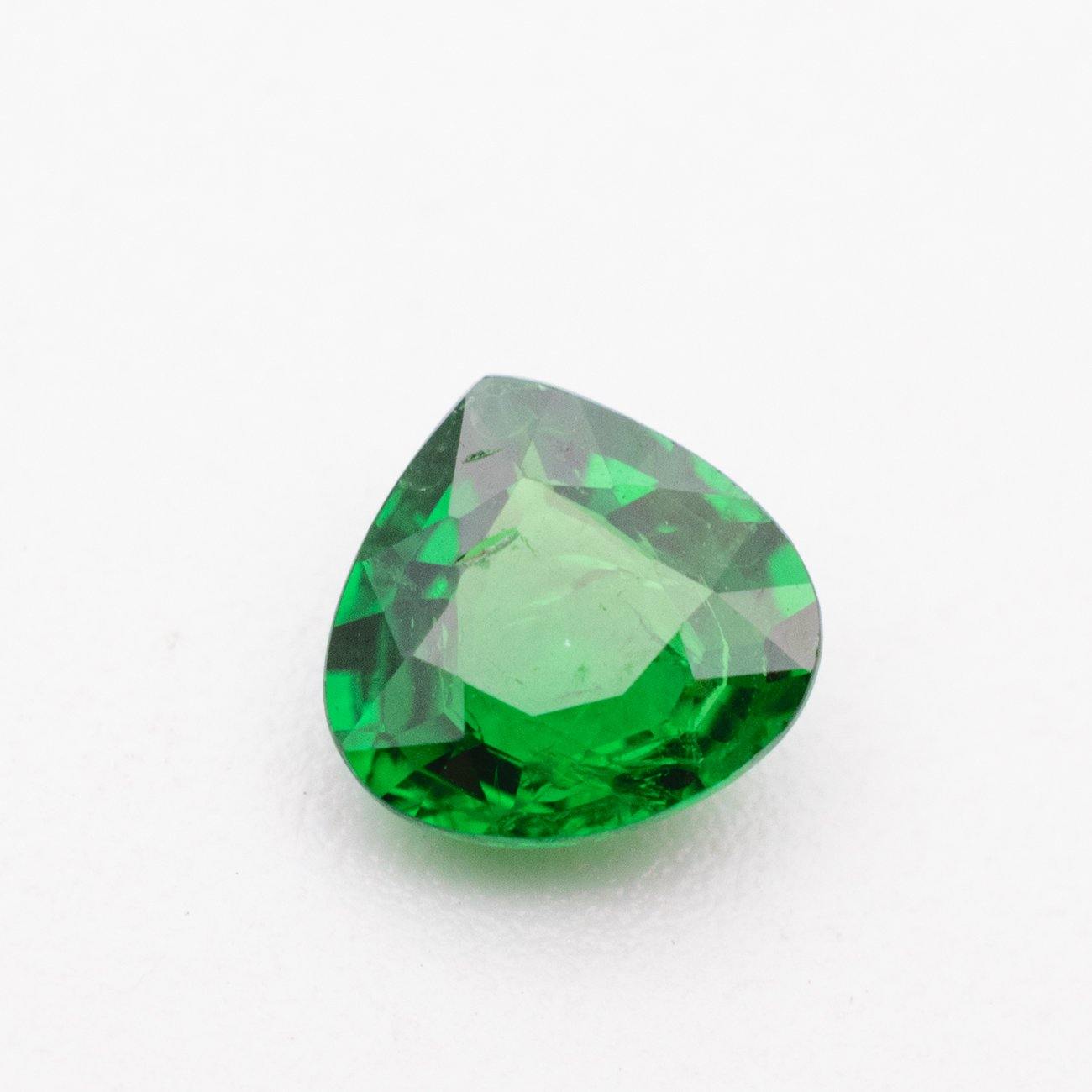 Pear Cut natural tanzania tsavorite garnet- Modern Gem Jewelry 