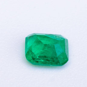 0.26 Carats Bright Green Zambian Natural Emerald Gemstone | 3.5mm x 4mm - Modern Gem Jewelry 