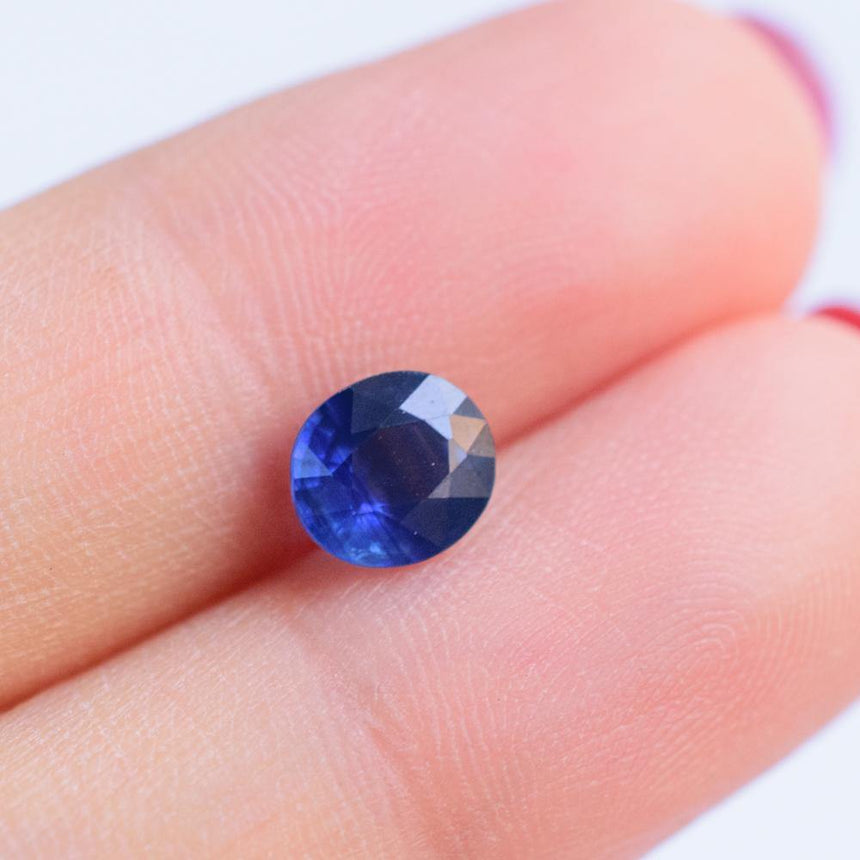 Natural Sapphire Gemstone | Oval Cut Medium Fine Blue | 1.33 Carats Heated | Custom Jewelry | Modern Gem Jewelry