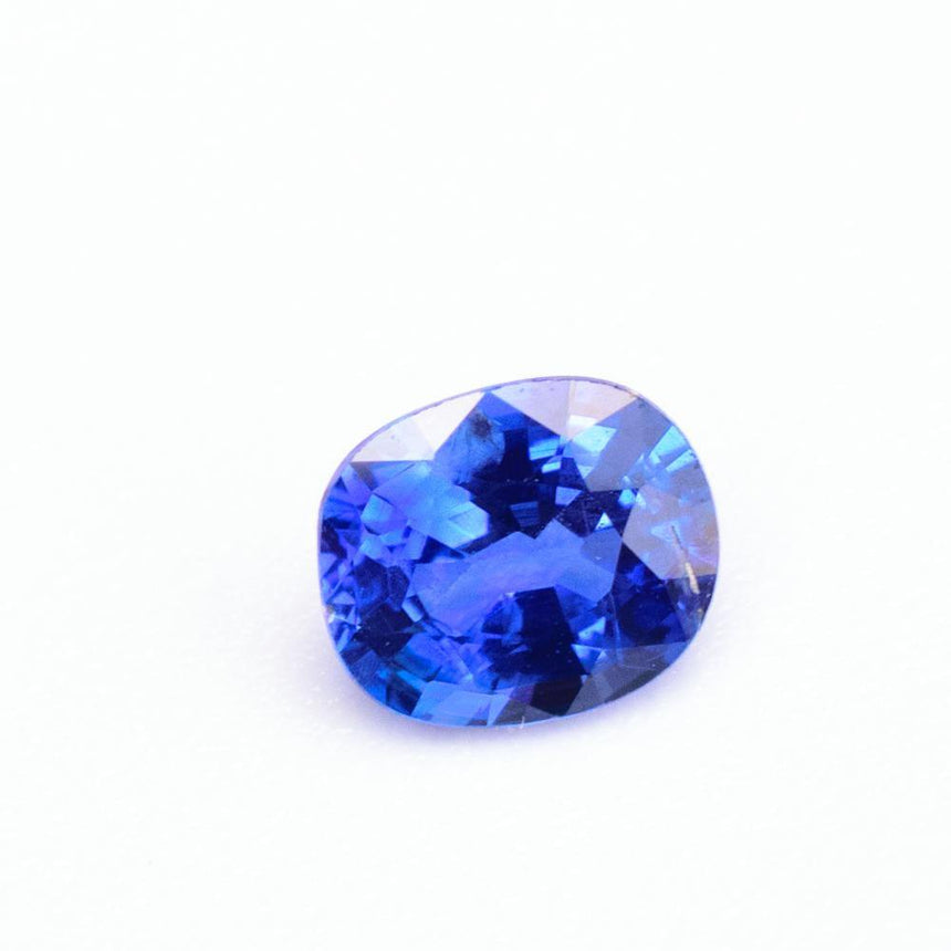 Natural Sapphire Gemstone | Oval Cut Sri Lanka Royal Blue | 0.56 Carat Heated | Custom Jewelry | Modern Gem Jewelry