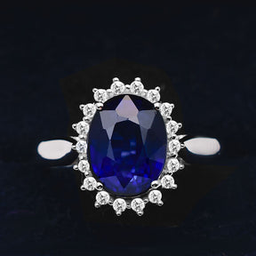 Timeless Princess Diana-Inspired Oval Blue Sapphire Diamond Cocktail Ring | Modern Gem Jewelry | Saratti