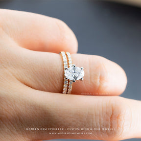 Thin Yellow Gold Wedding Band and Oval Diamond Wedding Ring on Female Finger | Modern Gem Jewelry | Saratti 