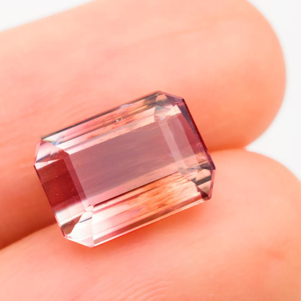 4.56 Carats Bi-Color Natural Tourmaline Gemstone | 11mm x 8mm - Modern Gem Jewelry 