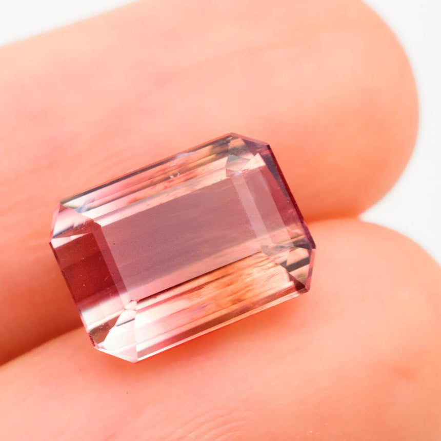 4.56 Carats Bi-Color Natural Tourmaline Gemstone | 11mm x 8mm - Modern Gem Jewelry 