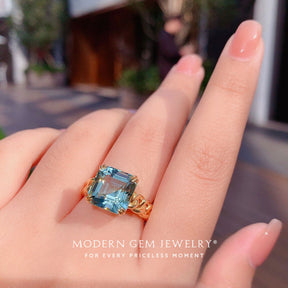 Blue Ring in 18K Yellow Gold with Aquamarine Center Stone | Modern Gem Jewelry | Saratti
