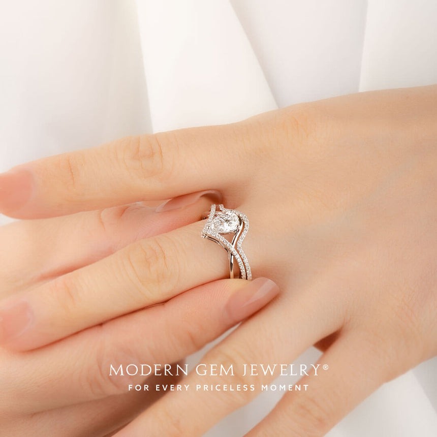 Amara • Pear Engagement Ring with Wedding Band in Platinum | Modern Gem Jewelry