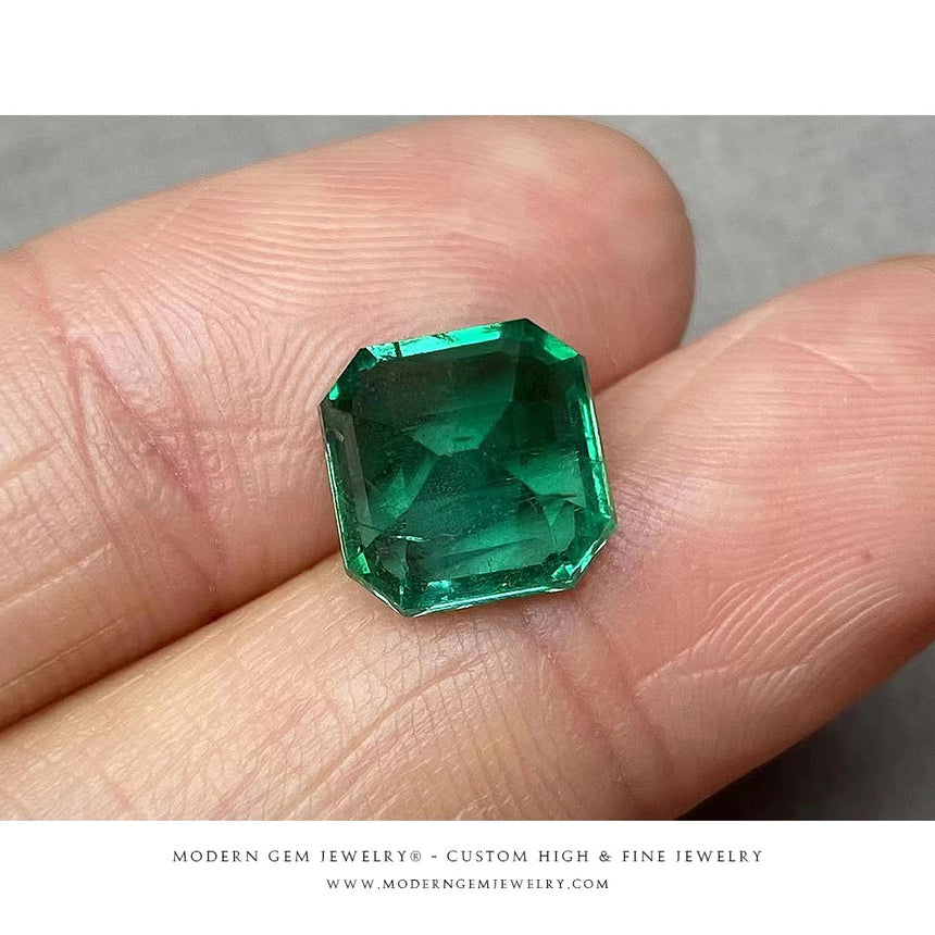 Emerald Gemstone | Emerald Cut Green GUILD Lab Certified | 3.38 Carats Minor-Oil | Custom Jewelry | Modern Gem Jewelry