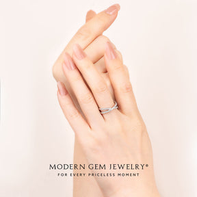 Twin Cross Wedding Band with Diamonds in 18K White Gold | Modern Gem Jewelry | Saratti 