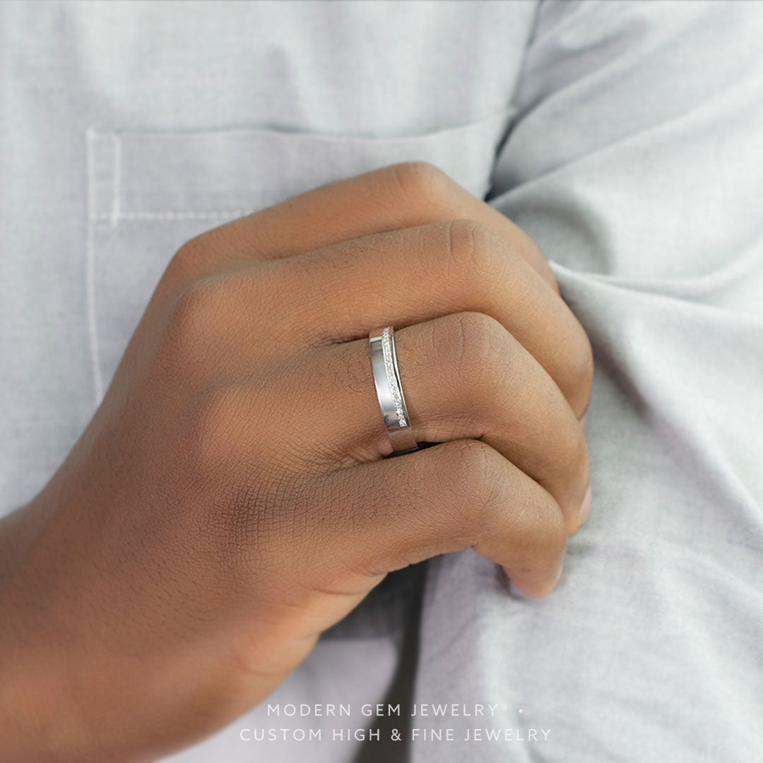 Thin Mens Wedding Band In White Gold | Custom Men Ring | Modern Gem Jewelry | Saratti 