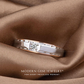 Classic Two Tone Mens Wedding Band in 18K White Rose Gold | Modern Gem Jewelry | Saratti