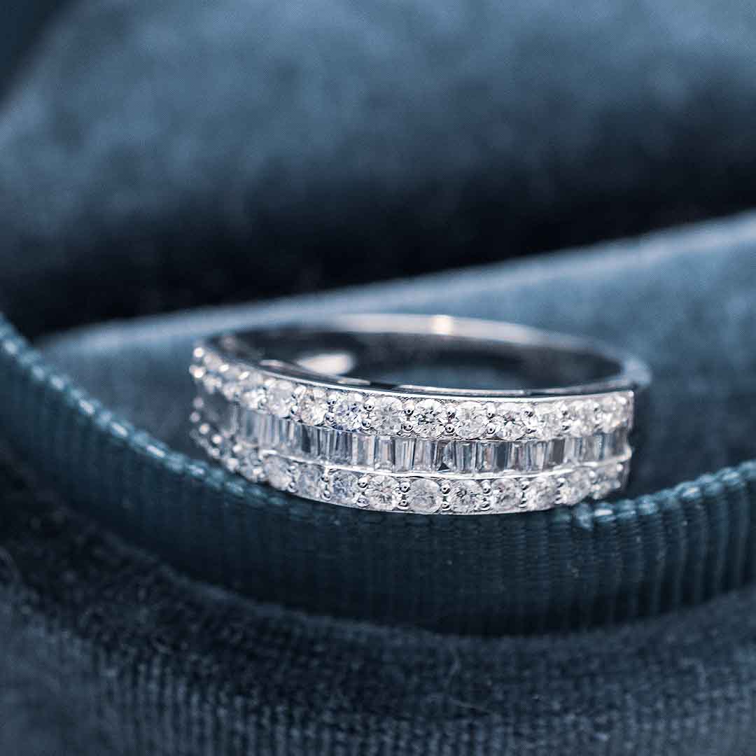 Baguette Eternity Band in White Gold | Custom Made Wedding Rings on Turquoise Wool | Modern Gem Jewelry | Saratti 