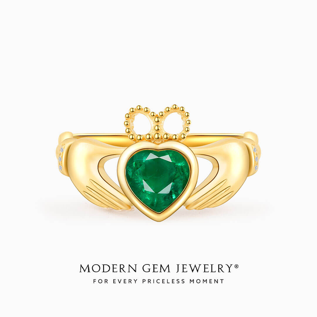 Claddagh Rings For Men with Heart Shape Natural Emerald in Yellow Gold | Modern Gem Jewelry  | Saratti