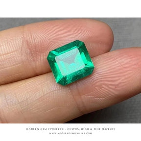 Emerald Gemstone | Emerald Cut Green | 3.5 Carats Colombian Minor-Oil | Custom Jewelry | Modern Gem Jewelry