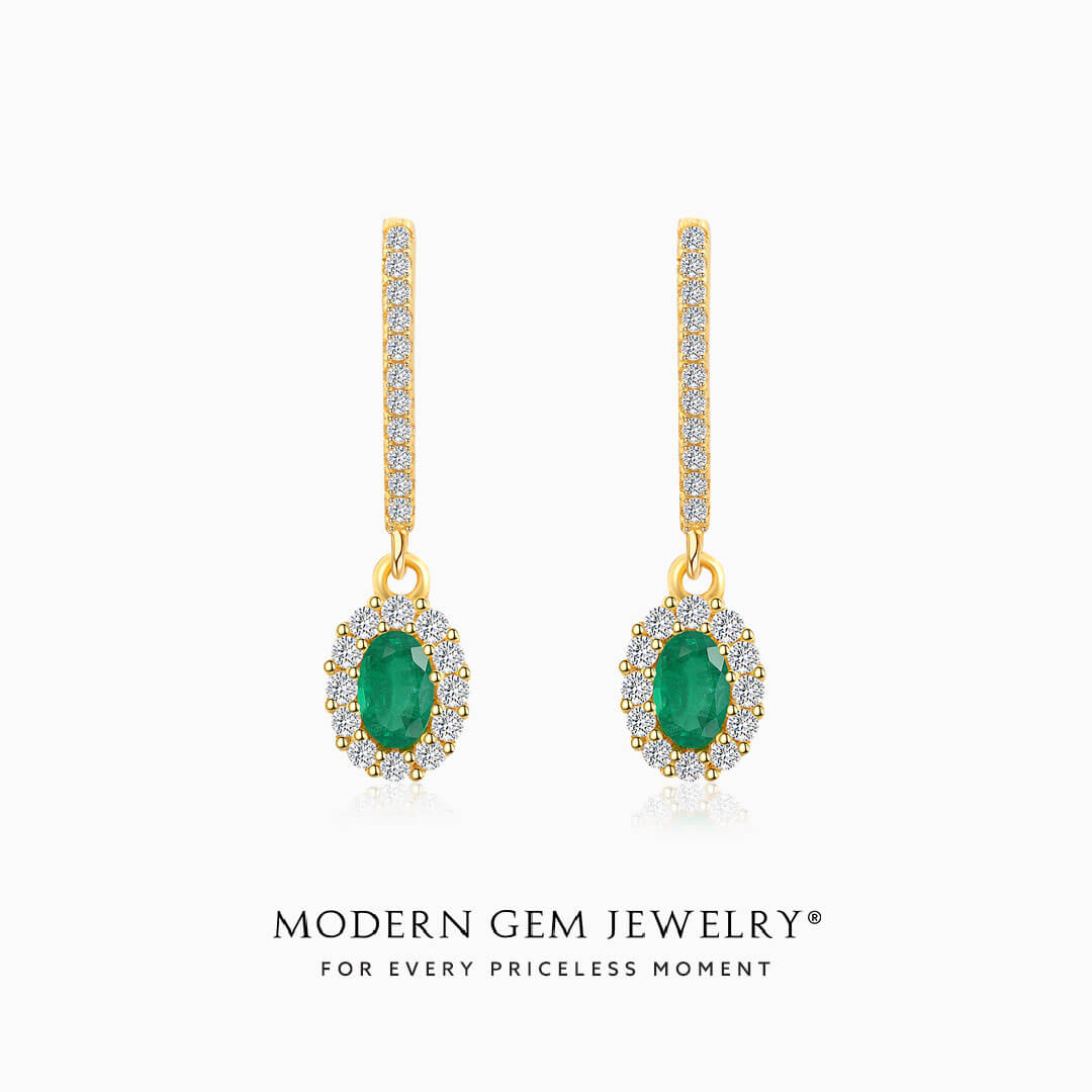 Emerald and diamond drop necklace 