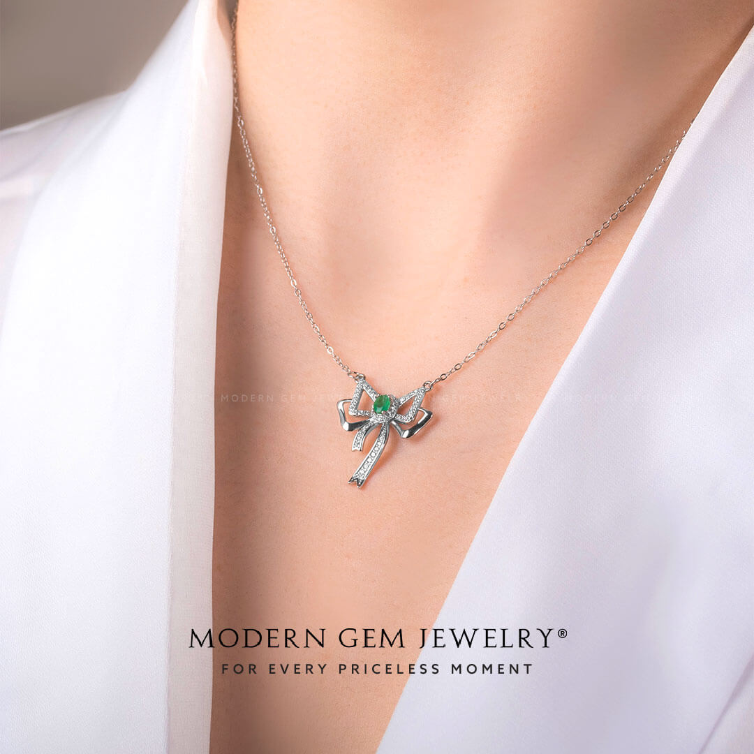 Ribbon Design Emerald and Diamonds Necklace | Modern Gem Jewelry