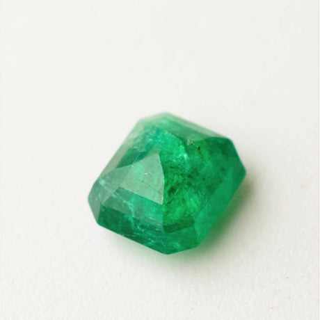 Emerald Gemstone | Emerald Cut Zambian Green | 1.21 Carats Minor-Oil | Custom Jewelry | Modern Gem Jewelry