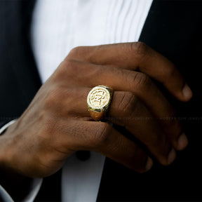 Mens Vintage Wedding Rings in Yellow Gold | Custom Made Men Wedding Band | Modern Gem Jewelry  | Saratti