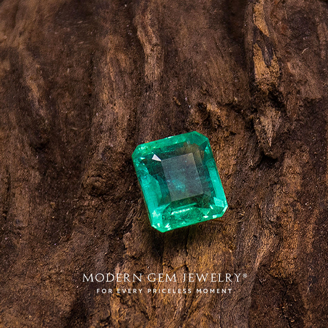 Real Emerald Gemstone in Light Green Hue Loose Stone | Modern Gem Jewelry