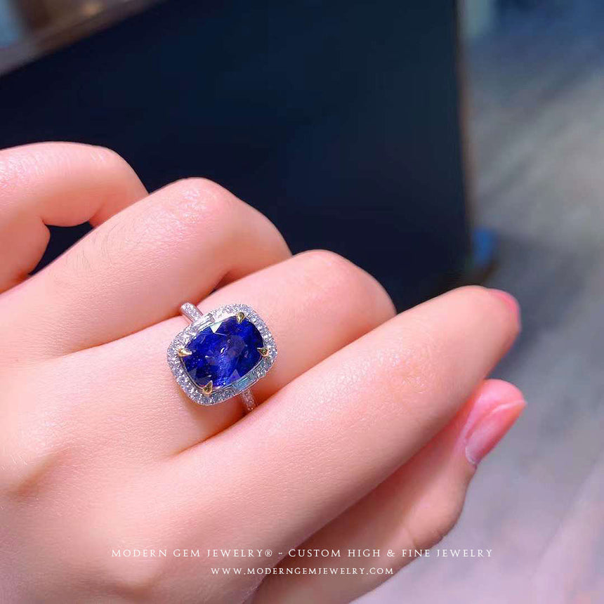 Yellow Gold Prong Two Tone Natural Sapphire and Diamond Cocktail Ring 