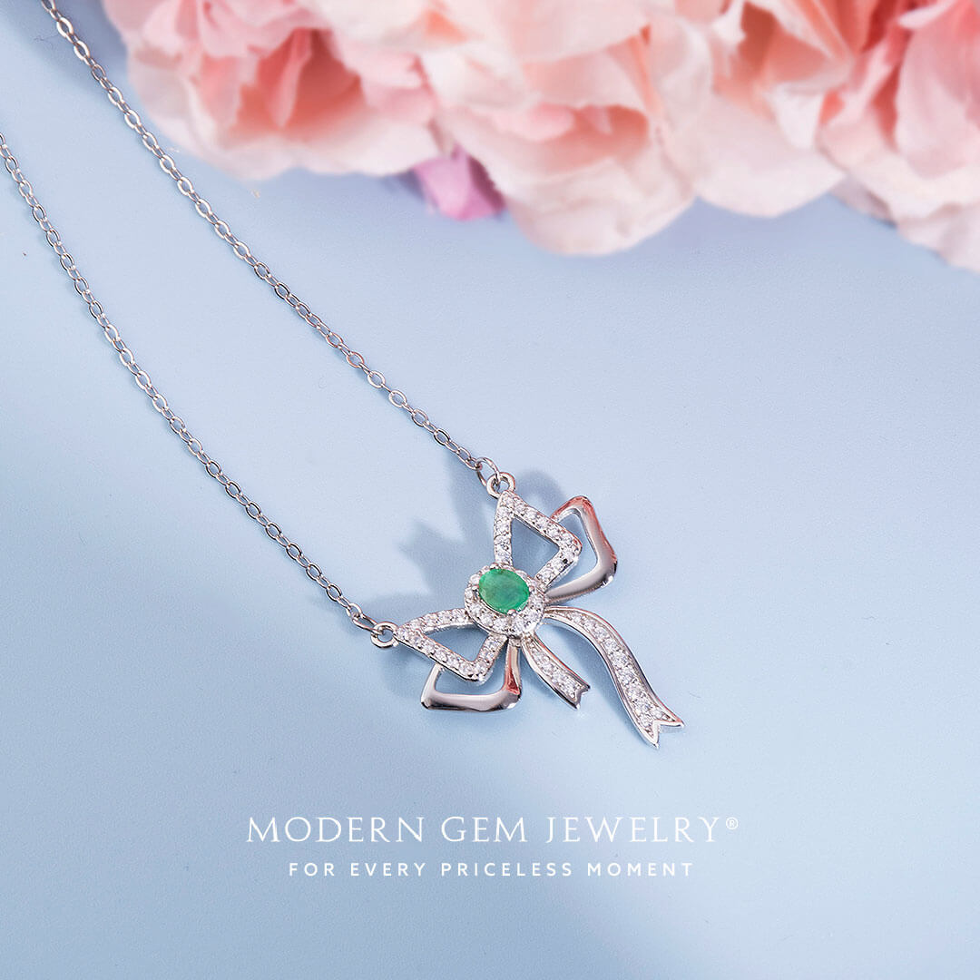 Emerald and Diamonds Necklace in 18K White Gold Custom Made Emerald Necklace | Modern Gem Jewelry