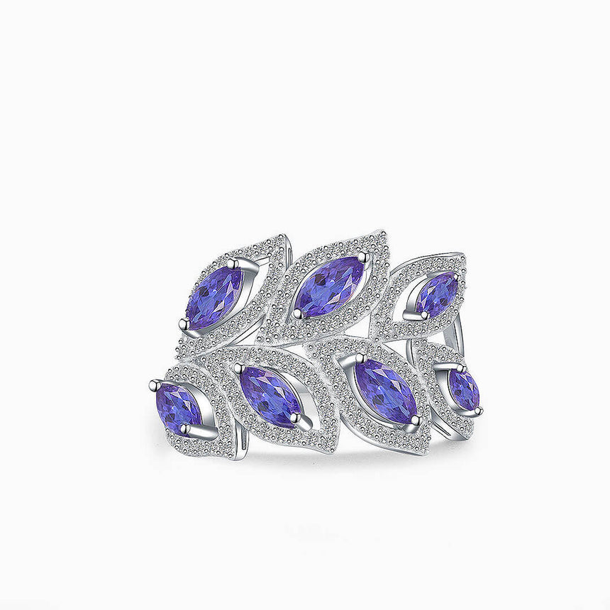 Tanzanite Diamond Ring in 18K White Gold | Modern Gem Jewelry | Saratti