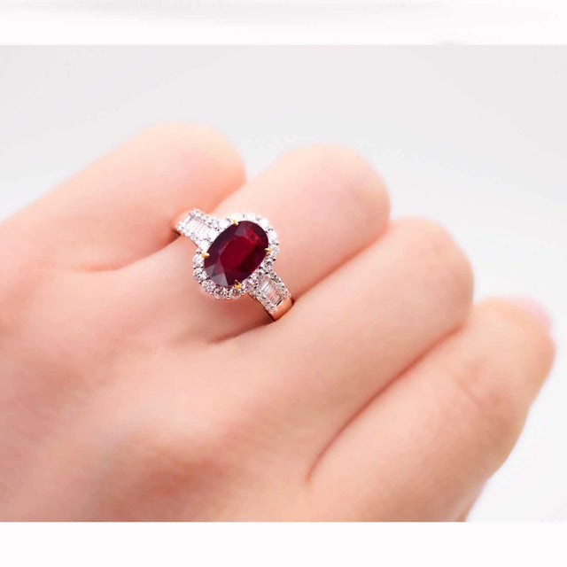 Womens Ruby Rings in 18K White Gold | Modern Gem Jewelry | Saratti 